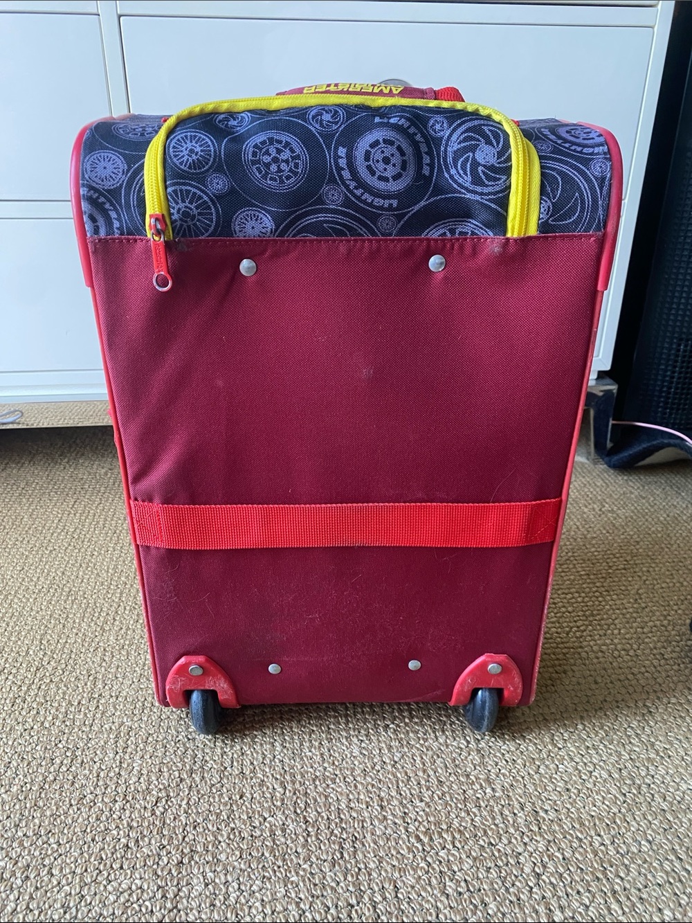 American Tourister Red and Yellow Lightning McQueen Rolling Luggage - Picture 4 of 7